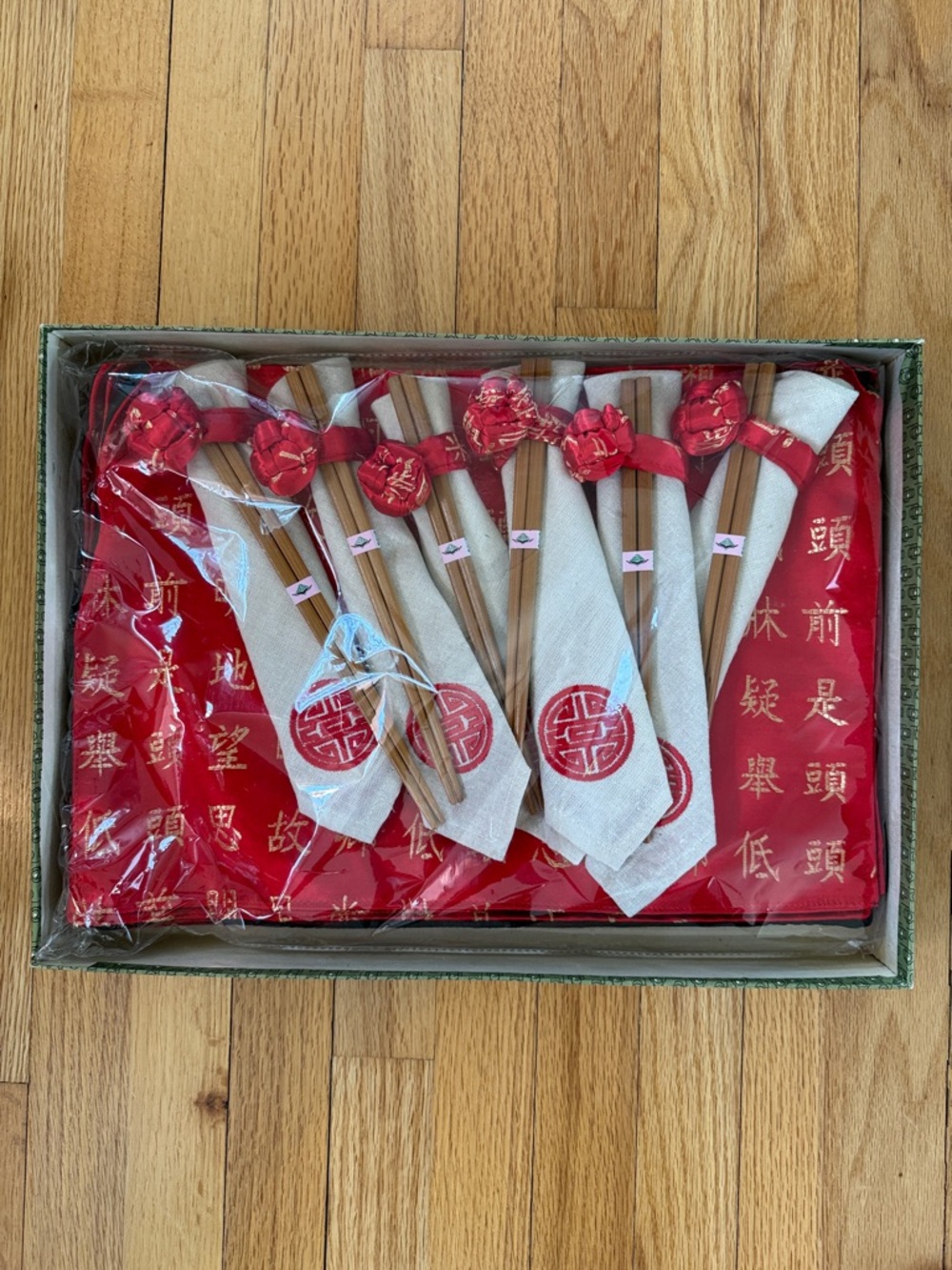 ASIAN Chopsticks, Placemat, Napkin & Knot Ring Set of 6